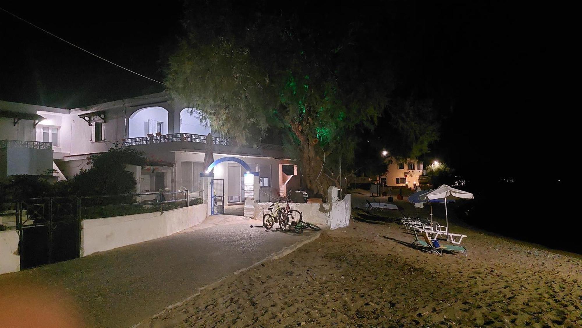 Fotis Beach Apartment At Komi Komi  Exterior photo